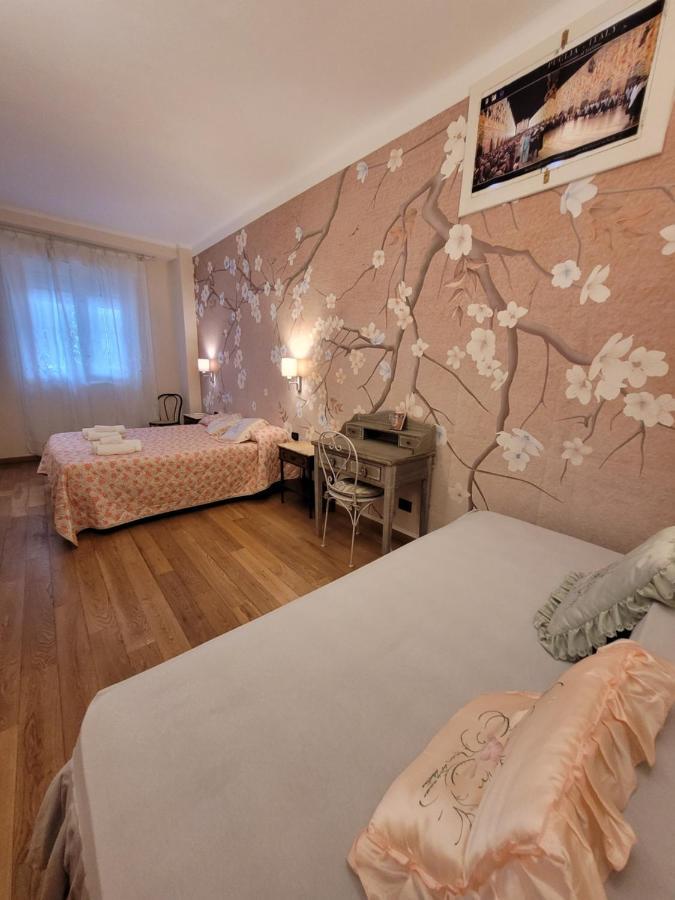 Baribello Apartment - 3 Bedrooms 3 Bathrooms - Bari Central Station ภายนอก รูปภาพ
