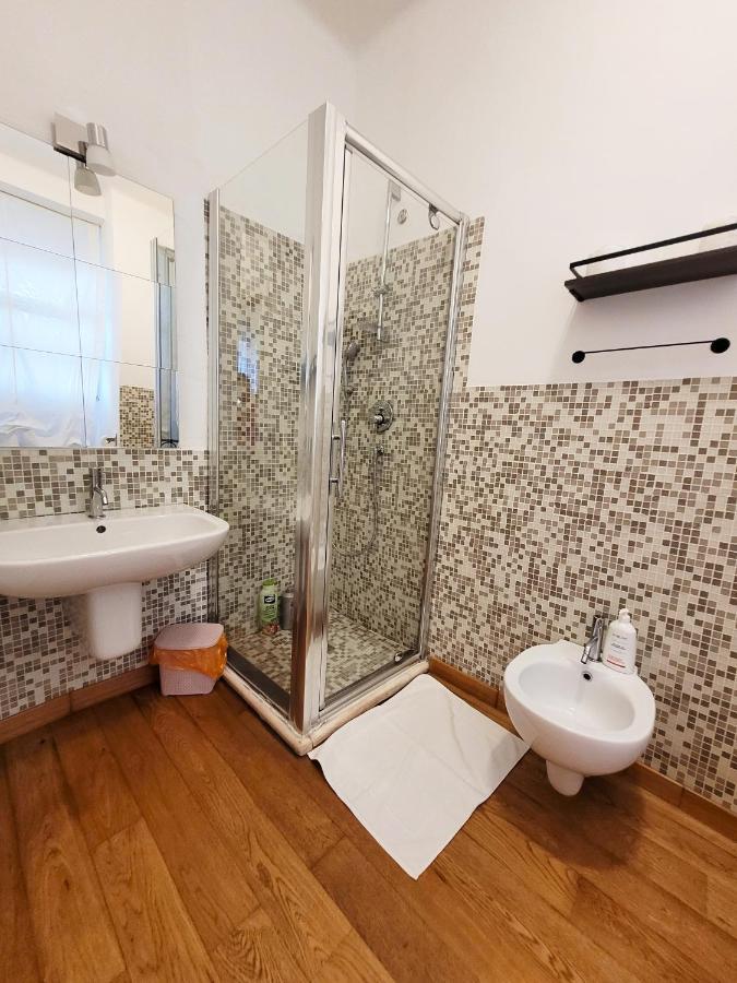 Baribello Apartment - 3 Bedrooms 3 Bathrooms - Bari Central Station ภายนอก รูปภาพ